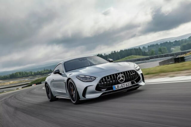 Đánh giá Mercedes-AMG GT 2024